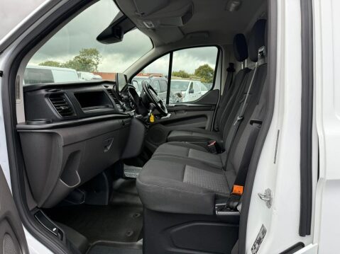 Ford Transit Custom LTD WHEELS 280 EcoBlue Trend L1 2.0 5dr Panel Van Manual Diesel 34
