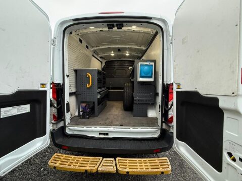 Ford Transit 2.0 350 EcoBlue P/Van Diesel Man RWD L2 H2 Euro 6 130 ps Air Con & Racking 32