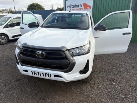 Toyota Hilux 2.4 D-4D Active Narrow Body 4WD Euro 6 2dr 5