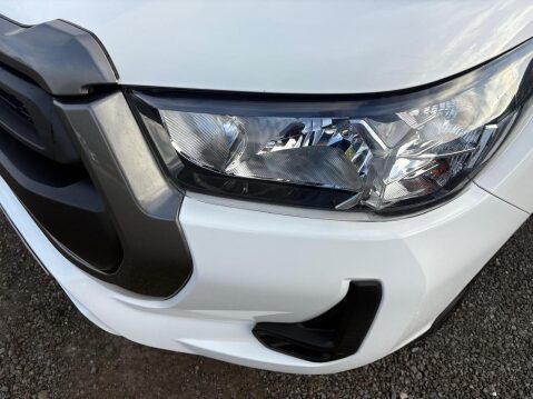 Toyota Hilux 2.4 D-4D Active Narrow Body 4WD Euro 6 2dr 22