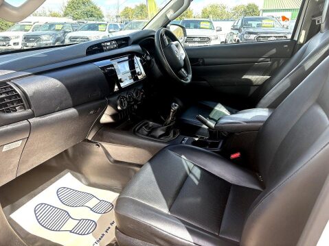 Toyota Hilux 2.4 D-4D Active Narrow Body 4WD Euro 6 2dr 34