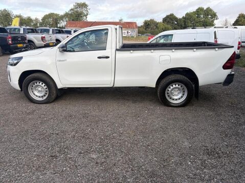 Toyota Hilux 2.4 D-4D Active Narrow Body 4WD Euro 6 2dr 6