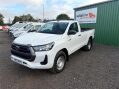 Toyota Hilux 2.4 D-4D Active Narrow Body 4WD Euro 6 2dr 3