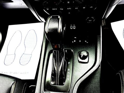 Ford Ranger 2.0 EcoBlue Wildtrak Pickup Double Cab 4dr Diesel Auto 4WD Euro 6 (s/s) (21 41