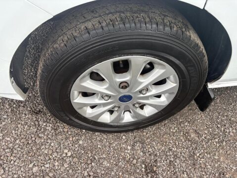 Ford Transit Custom 300 EcoBlue Limited aircon alloys heated seat Limited Spec 2.0 5dr Panel Va 29