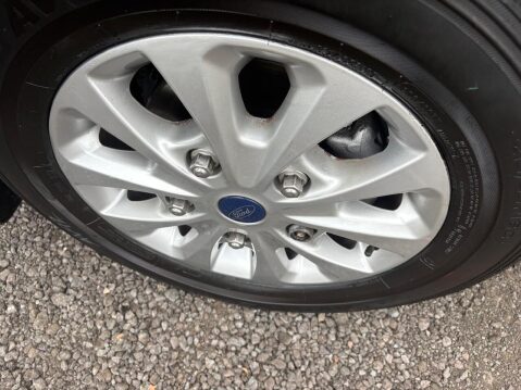 Ford Transit Custom 300 EcoBlue Limited aircon alloys heated seat Limited Spec 2.0 5dr Panel Va 30