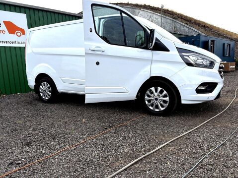 Ford Transit Custom 300 EcoBlue Limited L1 AIRCON HEATED SEAT 2.0 5dr Panel Van Manual Diesel 8