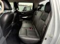 Nissan Navara 2.3 dCi Tekna Pickup Double Cab 4dr Diesel Auto 4WD Euro 6 (190 ps) 34