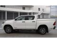Toyota Hilux 2.4 D-4D Invincible X Pickup Double Cab 4dr Diesel Manual 4WD Euro 6 (s/s) 9