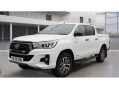 Toyota Hilux 2.4 D-4D Invincible X Pickup Double Cab 4dr Diesel Manual 4WD Euro 6 (s/s) 1