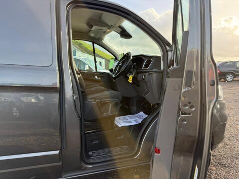 Ford Transit Custom 2.0 300 EcoBlue Limited Panel Van 5dr Diesel Manual L2 H1 Euro 6 (s/s) (130 57