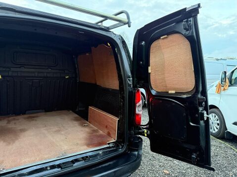 Citroen Berlingo 1.5 BlueHDi 1000 Enterprise M Panel Van 5dr Diesel Manual SWB Euro 6 (s/s) 32