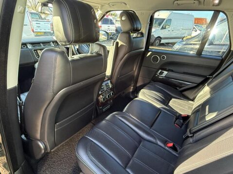 Land Rover Range Rover 4.4 SD V8 Vogue SE SUV 5dr Diesel Auto 4WD Euro 5 (339 ps) 16