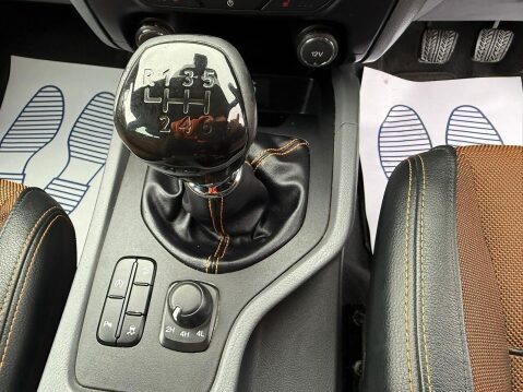 Ford Ranger 3.2 TDCi Wildtrak Pickup Double Cab 4dr Diesel Manual 4WD Euro 5 (s/s) (200 31