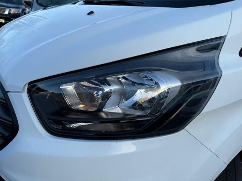 Ford Transit Custom 2.0 340 EcoBlue Panel Van 5dr Diesel Manual L2 H2 Euro 6 (130 ps) 49