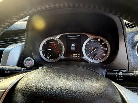 Nissan Navara 2.3 dCi Tekna Pickup Double Cab 4dr Diesel Manual 4WD Euro 6 (s/s) (190 ps) 30