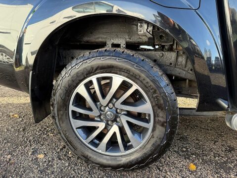 Nissan Navara 2.3 dCi Tekna Pickup Double Cab 4dr Diesel Manual 4WD Euro 6 (s/s) (190 ps) 26