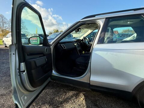 Land Rover Discovery 2.0 SD4 S SUV 5dr Diesel Auto 4WD Euro 6 (s/s) (240 ps) 47