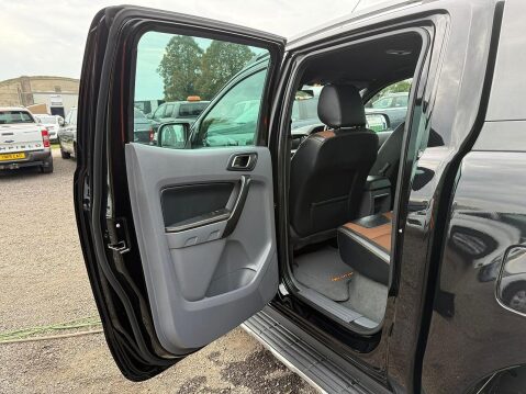 Ford Ranger 3.2 TDCi Wildtrak Pickup Double Cab 4dr Diesel Auto 4WD Euro 5 (200 ps) 45