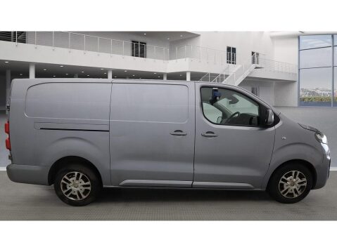 Vauxhall Vivaro 2.0 Turbo D 3100 Sportive Panel Van 5dr Diesel Manual L2 H1 Euro 6 (s/s) (1 5