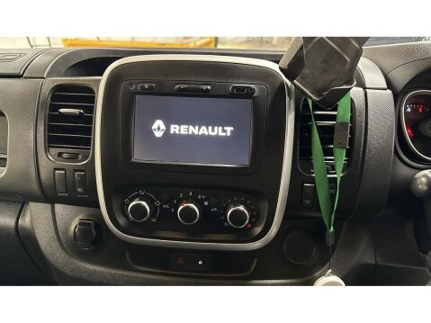 Renault Trafic 2.0 dCi ENERGY 28 Sport Panel Van 5dr Diesel Manual SWB Standard Roof Euro 9