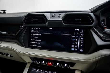 Lamborghini Urus 4.0 V8 BiTurbo 25.9kWh SE SUV 5dr Petrol Plug-in Hybrid Auto 4WD Euro 6 (80 42