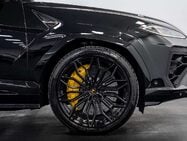 Lamborghini Urus 4.0 V8 BiTurbo 25.9kWh SE SUV 5dr Petrol Plug-in Hybrid Auto 4WD Euro 6 (80 14