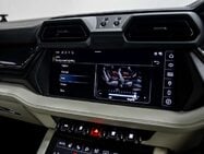Lamborghini Urus 4.0 V8 BiTurbo 25.9kWh SE SUV 5dr Petrol Plug-in Hybrid Auto 4WD Euro 6 (80 43
