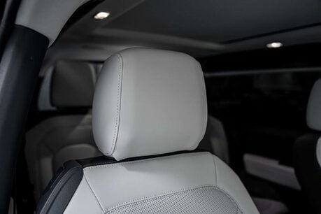 Land Rover Defender 3.0 D350 MHEV X-Dynamic HSE SUV 3dr Diesel Auto 4WD Euro 6 (s/s) (350 ps) 26