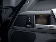 Land Rover Defender 3.0 D350 MHEV X-Dynamic HSE SUV 3dr Diesel Auto 4WD Euro 6 (s/s) (350 ps) 22