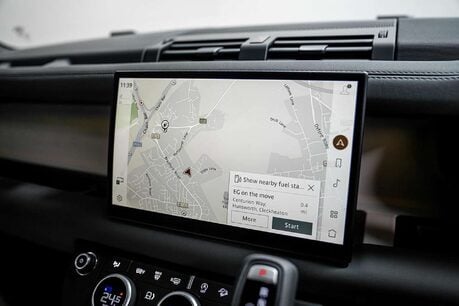 Land Rover Defender 3.0 D350 MHEV X-Dynamic HSE SUV 3dr Diesel Auto 4WD Euro 6 (s/s) (350 ps) 34