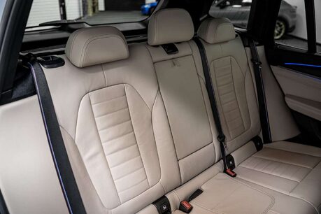 BMW X3 3.0 M40d MHT SUV 5dr Diesel Hybrid Auto xDrive Euro 6 (s/s) (340 ps) 19