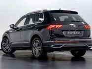 Volkswagen Tiguan 2.0 TDI Elegance SUV 5dr Diesel DSG Euro 6 (s/s) (150 ps) 5