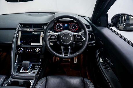 Jaguar E-Pace 1.5 P300e 11.5kWh R-Dynamic SE Black SUV 5dr Petrol Plug-in Hybrid Auto AWD 30