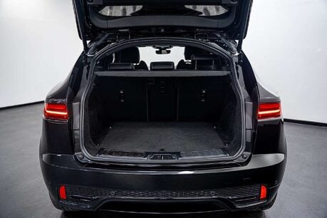 Jaguar E-Pace 1.5 P300e 11.5kWh R-Dynamic SE Black SUV 5dr Petrol Plug-in Hybrid Auto AWD 17