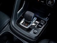 Jaguar E-Pace 1.5 P300e 11.5kWh R-Dynamic SE Black SUV 5dr Petrol Plug-in Hybrid Auto AWD 33