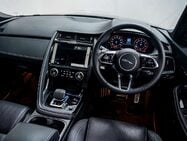 Jaguar E-Pace 1.5 P300e 11.5kWh R-Dynamic SE Black SUV 5dr Petrol Plug-in Hybrid Auto AWD 29