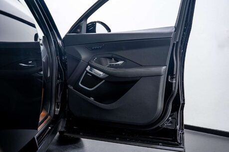 Jaguar E-Pace 1.5 P300e 11.5kWh R-Dynamic SE Black SUV 5dr Petrol Plug-in Hybrid Auto AWD 23