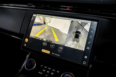 Land Rover Range Rover Sport 3.0 P400 MHEV Dynamic SE SUV 5dr Petrol Auto 4WD Euro 6 22