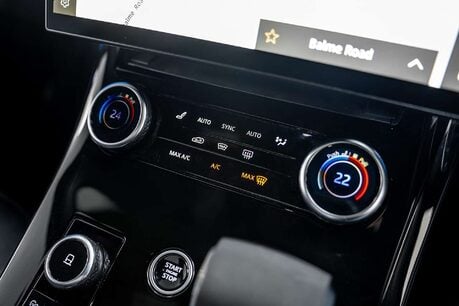 Land Rover Range Rover Sport 3.0 P400 MHEV Dynamic SE SUV 5dr Petrol Auto 4WD Euro 6 20