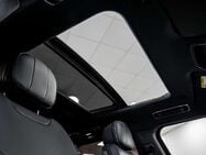 Land Rover Range Rover Sport 3.0 P400 MHEV Dynamic SE SUV 5dr Petrol Auto 4WD Euro 6 25