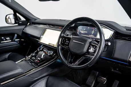 Land Rover Range Rover Sport 3.0 P400 MHEV Dynamic SE SUV 5dr Petrol Auto 4WD Euro 6 2