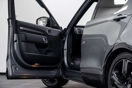 Land Rover Discovery 3.0 D300 MHEV R-Dynamic HSE SUV 5dr Diesel Auto 4WD Euro 6 (s/s) (300 ps) 6