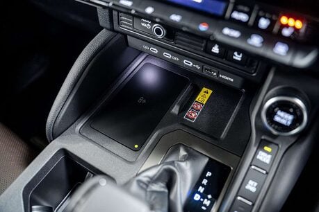 Toyota Land Cruiser 250 Station Wagon 2.75 Automatic Diesel 37