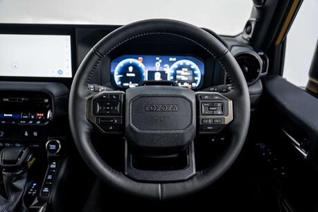 Toyota Land Cruiser 250 Station Wagon 2.75 Automatic Diesel 32