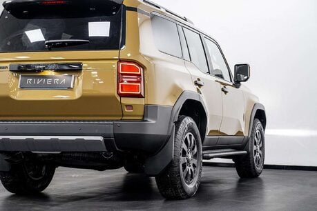 Toyota Land Cruiser 250 Station Wagon 2.75 Automatic Diesel 10