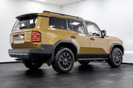 Toyota Land Cruiser 250 Station Wagon 2.75 Automatic Diesel 16