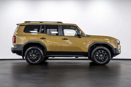 Toyota Land Cruiser 250 Station Wagon 2.75 Automatic Diesel 14