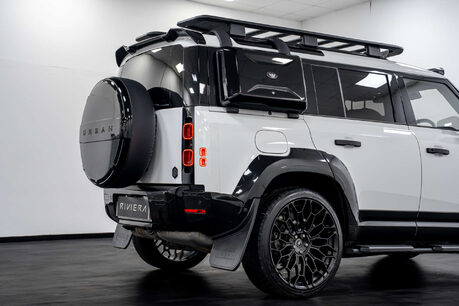 Land Rover Defender 3.0 Defender Hard Top D MHEV Auto 4WD 5dr 17