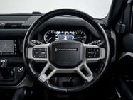 Land Rover Defender 3.0 Defender Hard Top D MHEV Auto 4WD 5dr 33